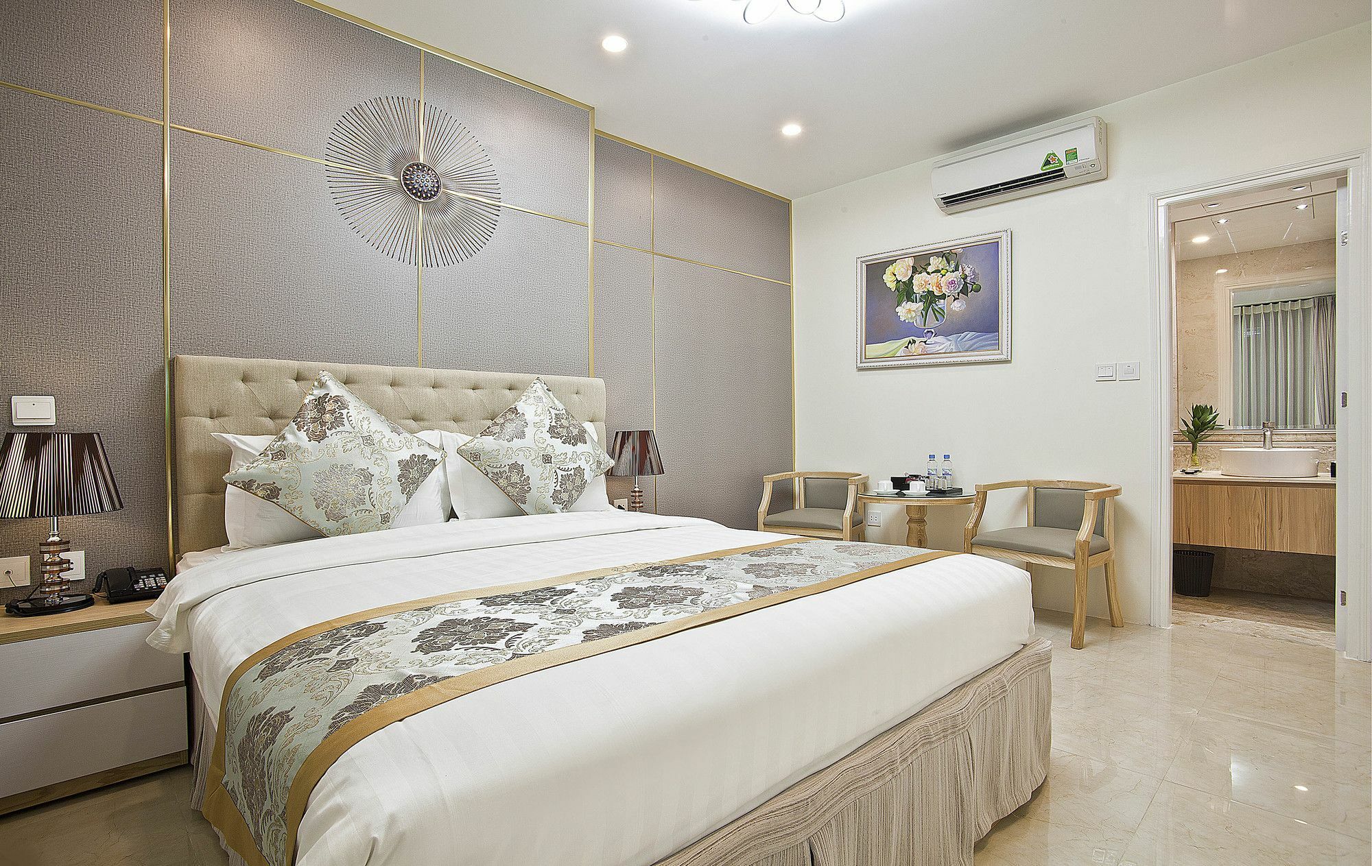 Dlmos Hanoi Hotel Exterior photo